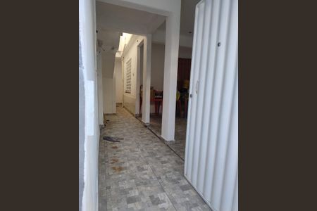 Casa para alugar com 100m², 2 quartos e 1 vagaÁrea externa