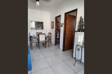 Casa para alugar com 100m², 2 quartos e 1 vagaSala