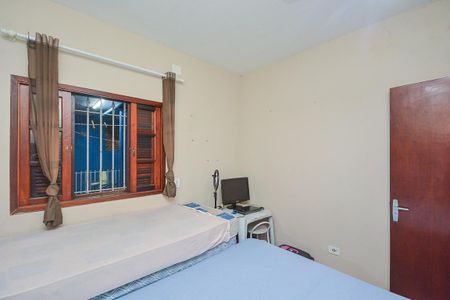 Casa à venda com 250m², 4 quartos e 4 vagas Casa à venda com 250m², 4 quartos e 4 vagasQuarto 3