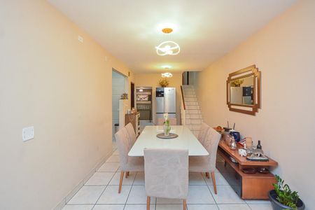 Sala de casa à venda com 4 quartos, 250m² em Jardim dos Manacas, São Paulo