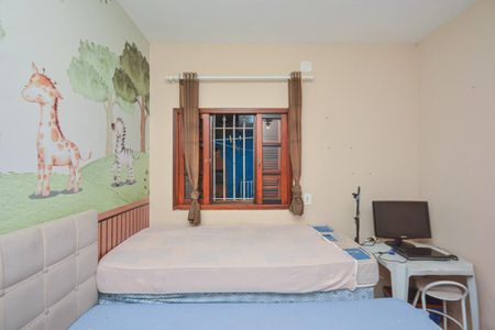 Casa à venda com 250m², 4 quartos e 4 vagas Casa à venda com 250m², 4 quartos e 4 vagasQuarto 3