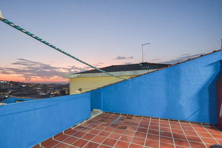 Casa à venda com 250m², 4 quartos e 4 vagas Casa à venda com 250m², 4 quartos e 4 vagasQuintal