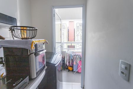 Apartamento à venda com 45m², 2 quartos e 1 vaga Apartamento à venda com 45m², 2 quartos e 1 vagaÁrea de serviço