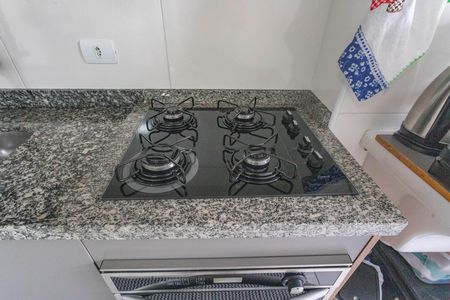 Apartamento à venda com 45m², 2 quartos e 1 vaga Apartamento à venda com 45m², 2 quartos e 1 vagaBanheiro