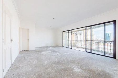 Apartamento à venda com 195m², 4 quartos e 4 vagas