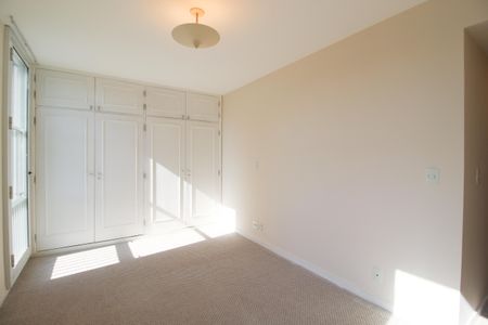 Apartamento para alugar com 3 quartos, 150m² em Jardim Europa, São Paulo