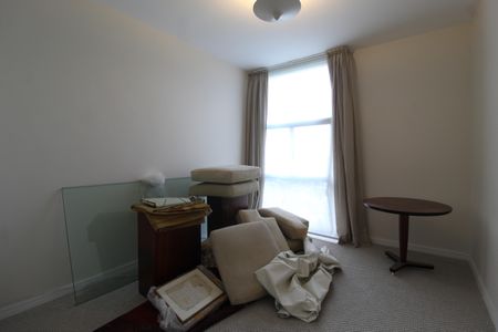 Quarto 1 de apartamento para alugar com 2 quartos, 150m² em Jardim Europa, São Paulo