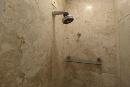 Apartamento para alugar com 150m², 2 quartos e 1 vagaBanheiro da Suíte