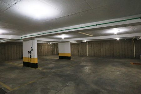 Apartamento para alugar com 77m², 2 quartos e 2 vagasGaragem