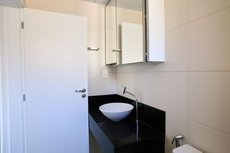Apartamento para alugar com 77m², 2 quartos e 2 vagasBanheiro da Suíte