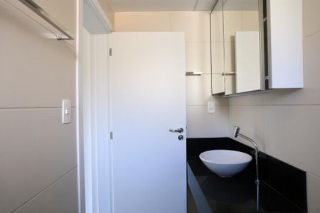 Apartamento para alugar com 77m², 2 quartos e 2 vagasBanheiro da Suíte
