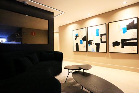 Apartamento para alugar com 77m², 2 quartos e 2 vagasHall