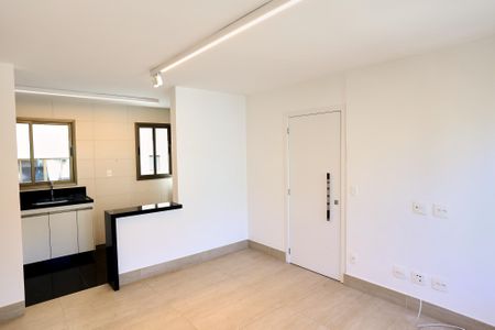 Apartamento para alugar com 77m², 2 quartos e 2 vagasSala