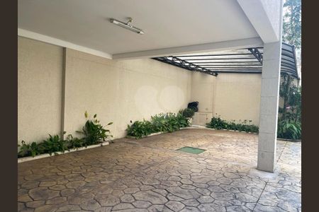 Casa à venda com 4 quartos, 386m² em Santo Amaro, São Paulo