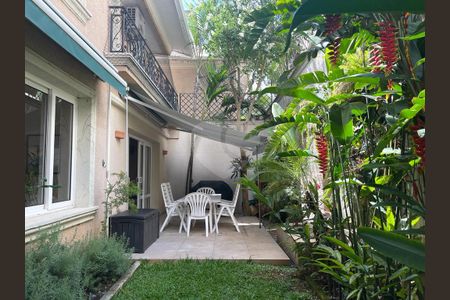 Casa à venda com 4 quartos, 386m² em Santo Amaro, São Paulo
