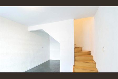 Casa à venda com 2 quartos, 115m² em Chácara Santo Antônio (Zona Sul), São Paulo