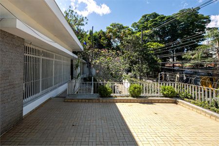 Casa à venda com 4 quartos, 416m² em Brooklin, São Paulo