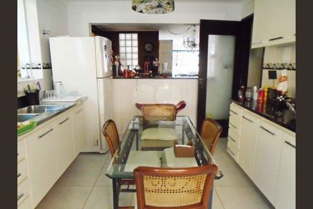 Casa à venda com 5 quartos, 160m² em Vila Nova Caledonia, São Paulo