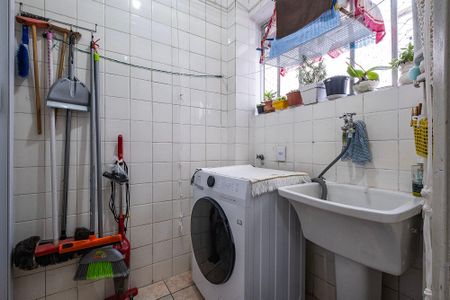 Apartamento à venda com 64m², 2 quartos e 1 vaga Apartamento à venda com 64m², 2 quartos e 1 vagaLavanderia