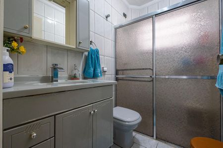Apartamento à venda com 64m², 2 quartos e 1 vaga Apartamento à venda com 64m², 2 quartos e 1 vagaBanheiro