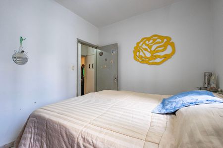 Quarto 1 de apartamento à venda com 2 quartos, 64m² em Alto de Pinheiros, São Paulo