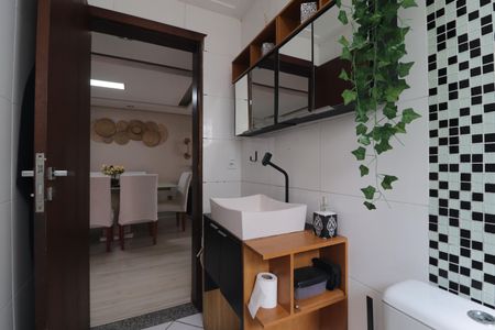 Apartamento à venda com 80m², 3 quartos e 1 vagaBanheiro 2