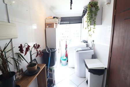 Apartamento à venda com 80m², 3 quartos e 1 vagaÁrea de Serviço