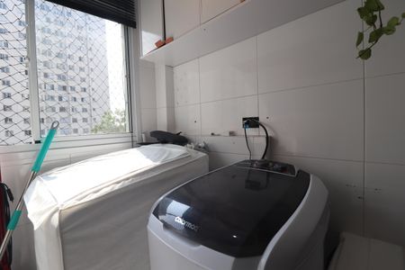 Apartamento à venda com 80m², 3 quartos e 1 vagaÁrea de Serviço