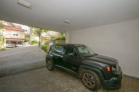 Casa de condomínio à venda com 394m², 4 quartos e 4 vagasGaragem