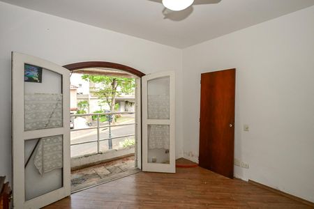 Casa de condomínio à venda com 394m², 4 quartos e 4 vagasQuarto