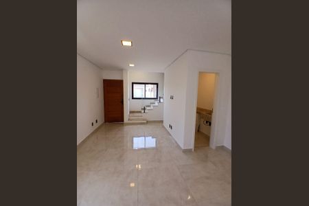 Sala de casa de condomínio à venda com 3 quartos, 126m² em Parque Jaguari (Fazendinha), Santana de Parnaíba