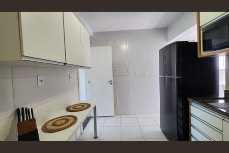 Apartamento para alugar com 120m², 3 quartos e 3 vagasCozinha 
