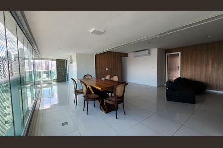 Apartamento para alugar com 120m², 3 quartos e 3 vagasSala 