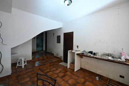 Casa para alugar com 280m², 3 quartos e 4 vagasSalão 