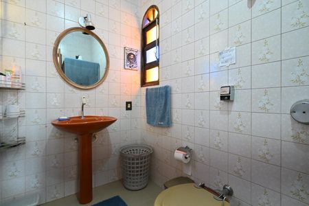 Casa para alugar com 280m², 3 quartos e 4 vagasBanheiro