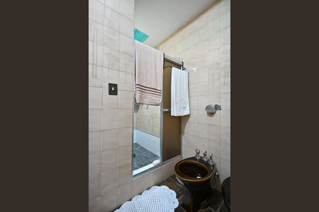 Casa para alugar com 280m², 3 quartos e 4 vagasBanheiro Suíte 