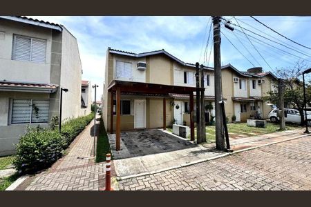 Casa de condomínio para alugar com 88m², 2 quartos e 1 vagaFachada