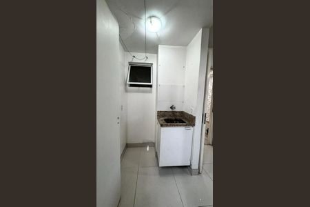 Casa de condomínio para alugar com 88m², 2 quartos e 1 vagaÁrea de serviço