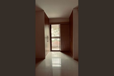 Apartamento à venda com 127m², 4 quartos e 2 vagasQuarto