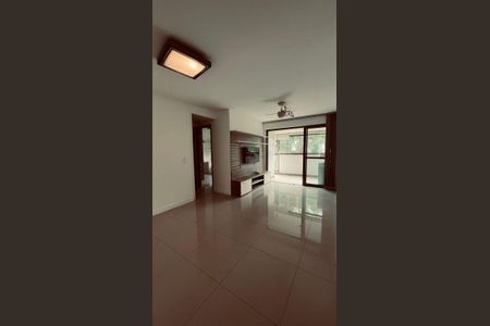 Apartamento à venda com 127m², 4 quartos e 2 vagasSala