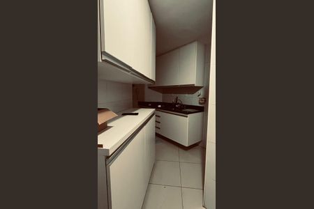 Apartamento à venda com 127m², 4 quartos e 2 vagasCozinha