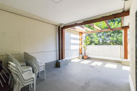 Apartamento à venda com 43m², 2 quartos e 1 vaga Apartamento à venda com 43m², 2 quartos e 1 vagaÁrea comum - Churrasqueira