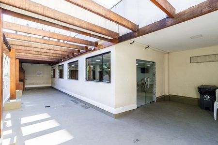 Apartamento à venda com 43m², 2 quartos e 1 vaga Apartamento à venda com 43m², 2 quartos e 1 vagaÁrea comum - Churrasqueira