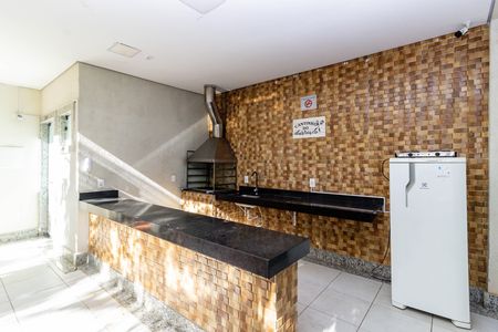 Apartamento à venda com 43m², 2 quartos e 1 vaga Apartamento à venda com 43m², 2 quartos e 1 vagaÁrea comum - Churrasqueira