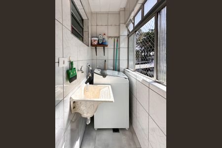 Apartamento à venda com 65m², 2 quartos e 1 vagaÁrea de Serviço