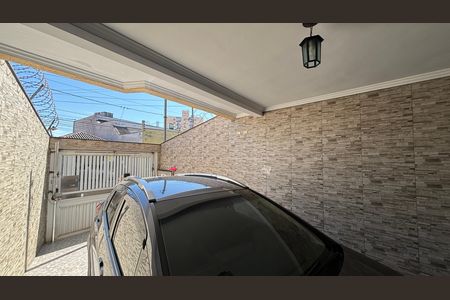 Casa à venda com 128m², 3 quartos e 2 vagasGaragem