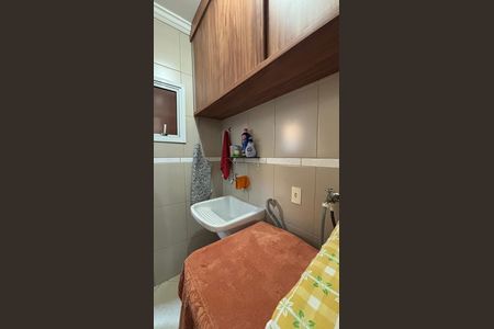 Casa à venda com 128m², 3 quartos e 2 vagasÁrea de Serviço