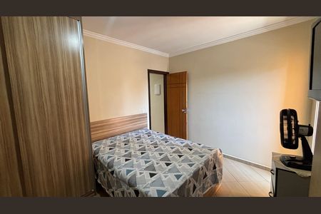 Casa à venda com 128m², 3 quartos e 2 vagasSuite