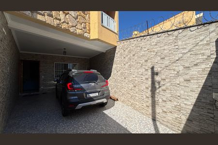 Casa à venda com 128m², 3 quartos e 2 vagasGaragem