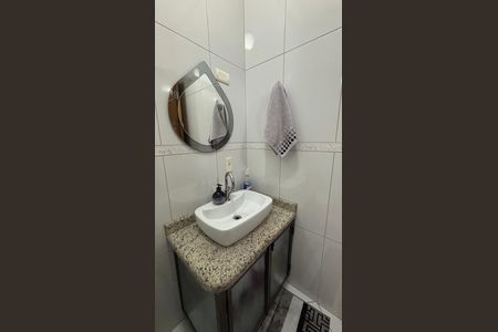 Casa à venda com 128m², 3 quartos e 2 vagasLavabo